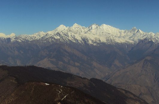 View seen from the path to Gosaikund